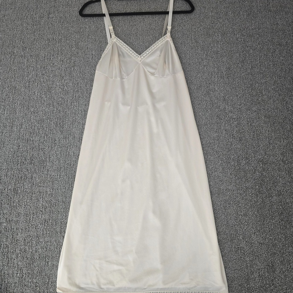 Vintage‎ Lorraine Ivory Lace Full Slip Dress Nylon USA Tall 38 Bridal Coquette